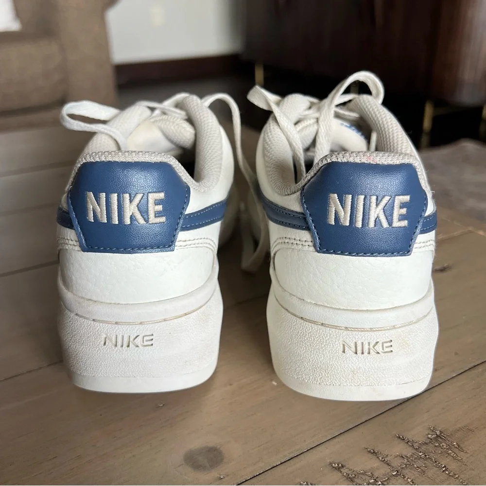 Nike Court Vision Alta Women’s Size 8